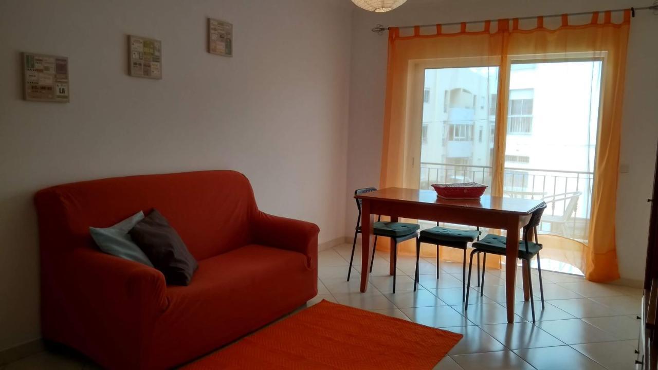 Apartamentos Monica Quarteira Exterior photo